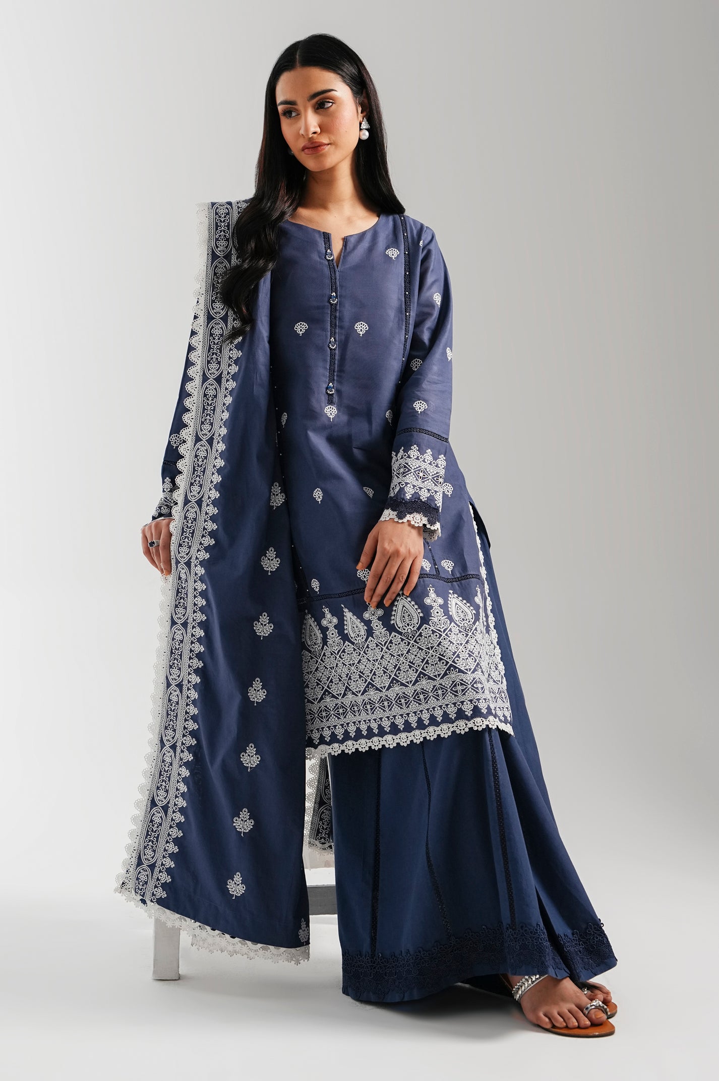 Unstitched 2 Piece Paste Printed Viscose Crepe Lurex Suit